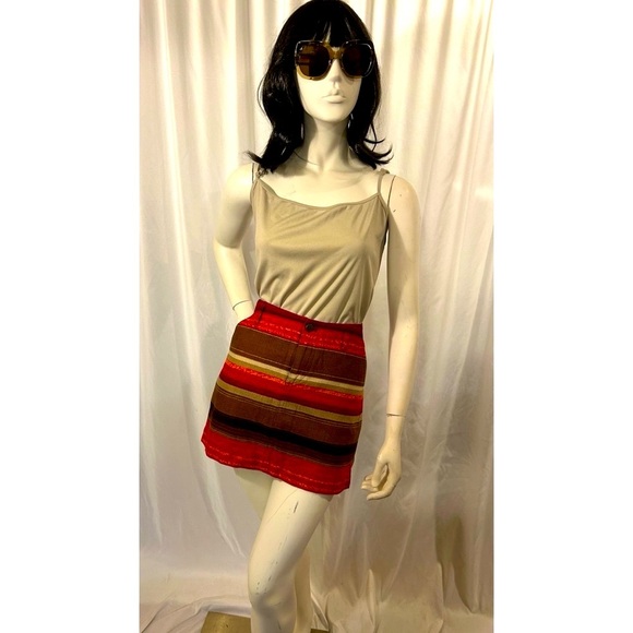 Old Navy Boho Mini Skirt, NWOT. - Picture 2 of 4
